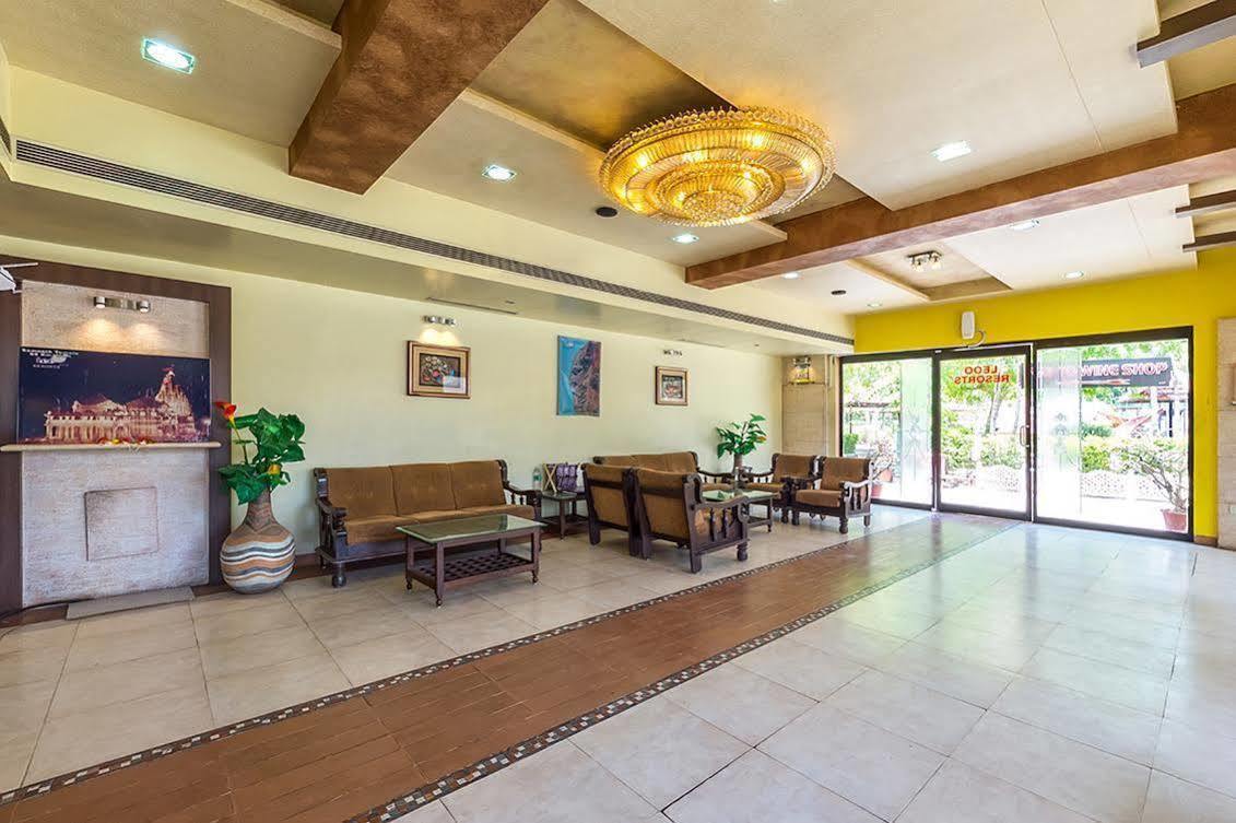 Leo Resorts Junagadh Ngoại thất bức ảnh